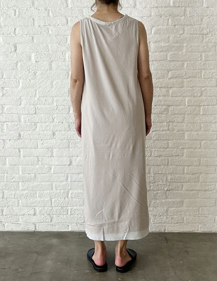 51 ライトグレー