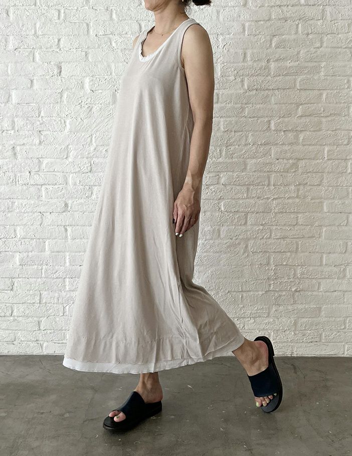 51 ライトグレー