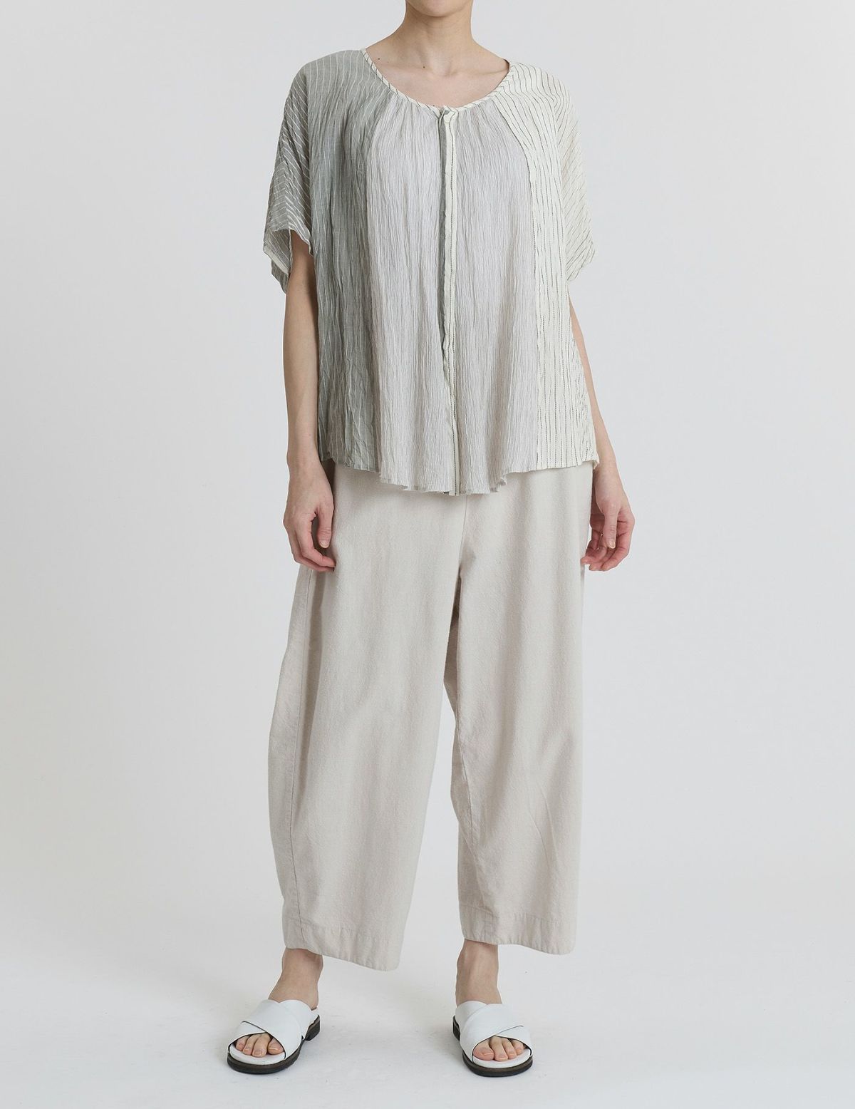 04 アイボリー/36size：モデル169㎝