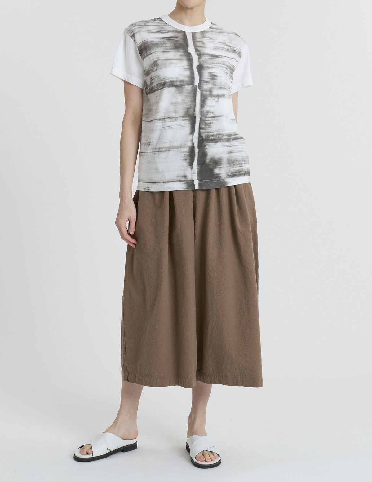 01 ホワイト×グレーpt/36size：モデル169㎝