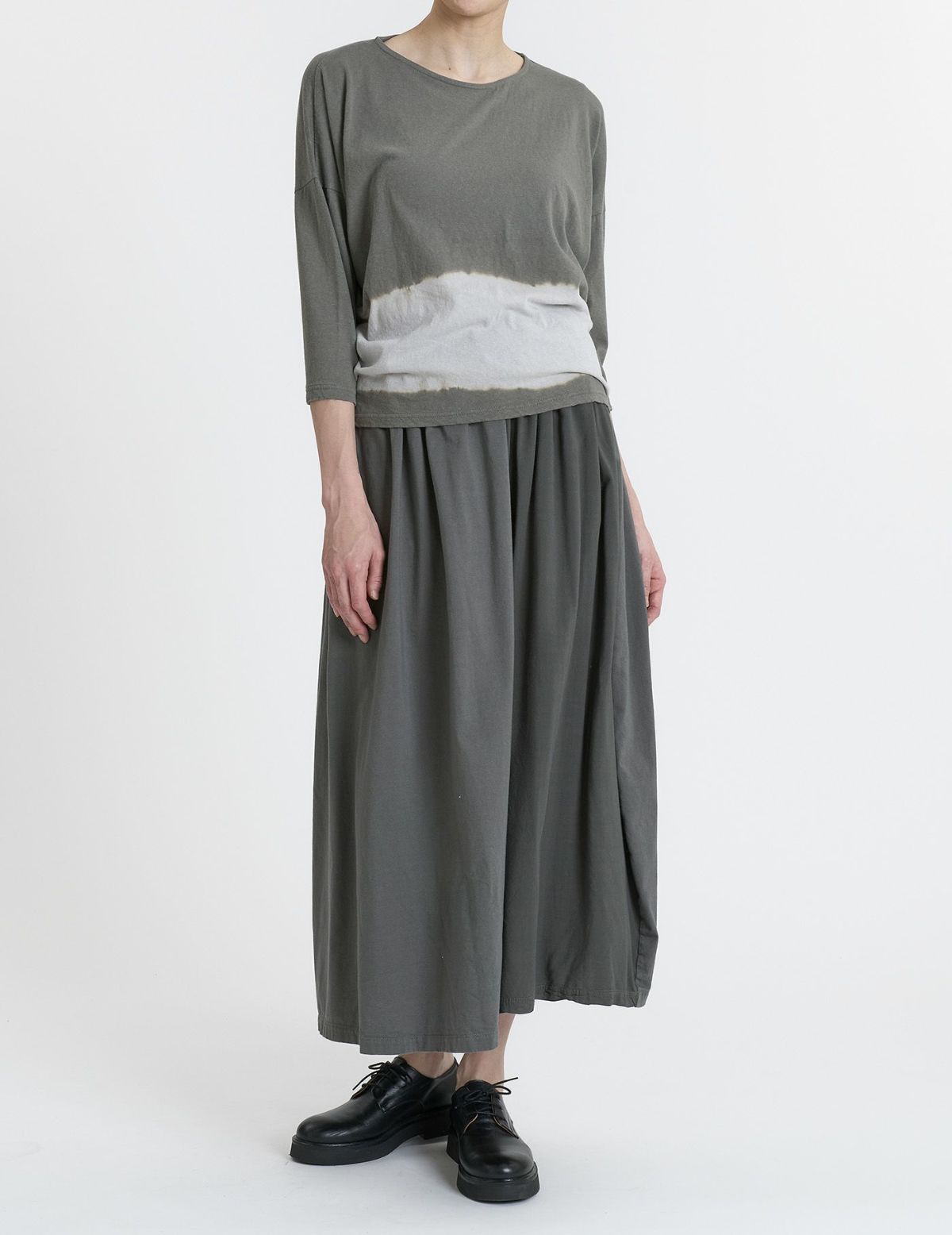 40 グリーン×ライトグレー/36size：モデル169㎝