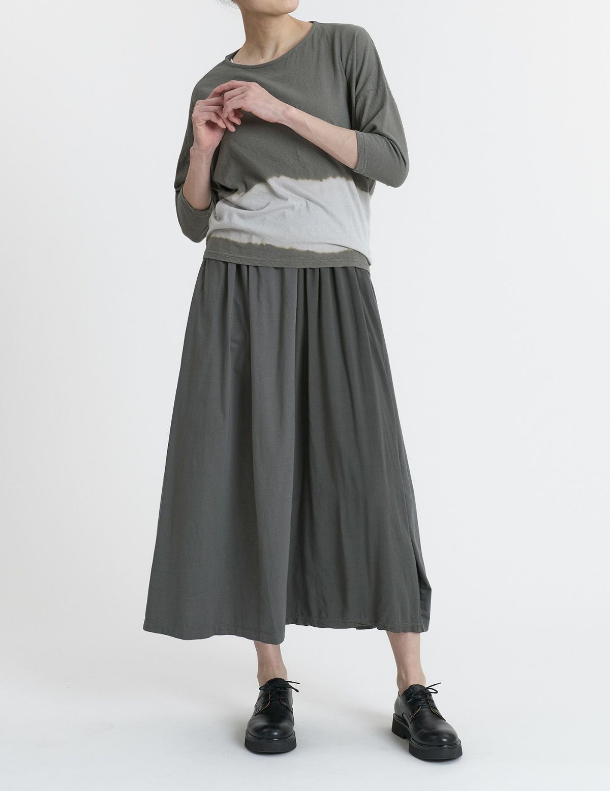 40 グリーン×ライトグレー