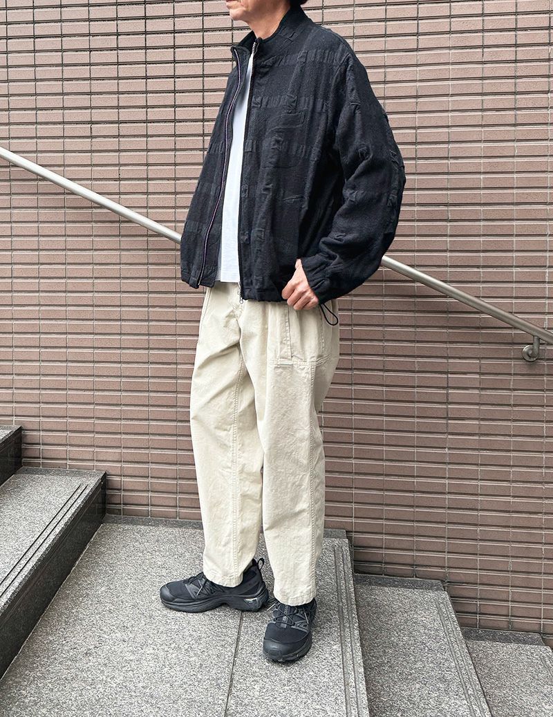 53 チャコール　Msize：スタッフ178㎝