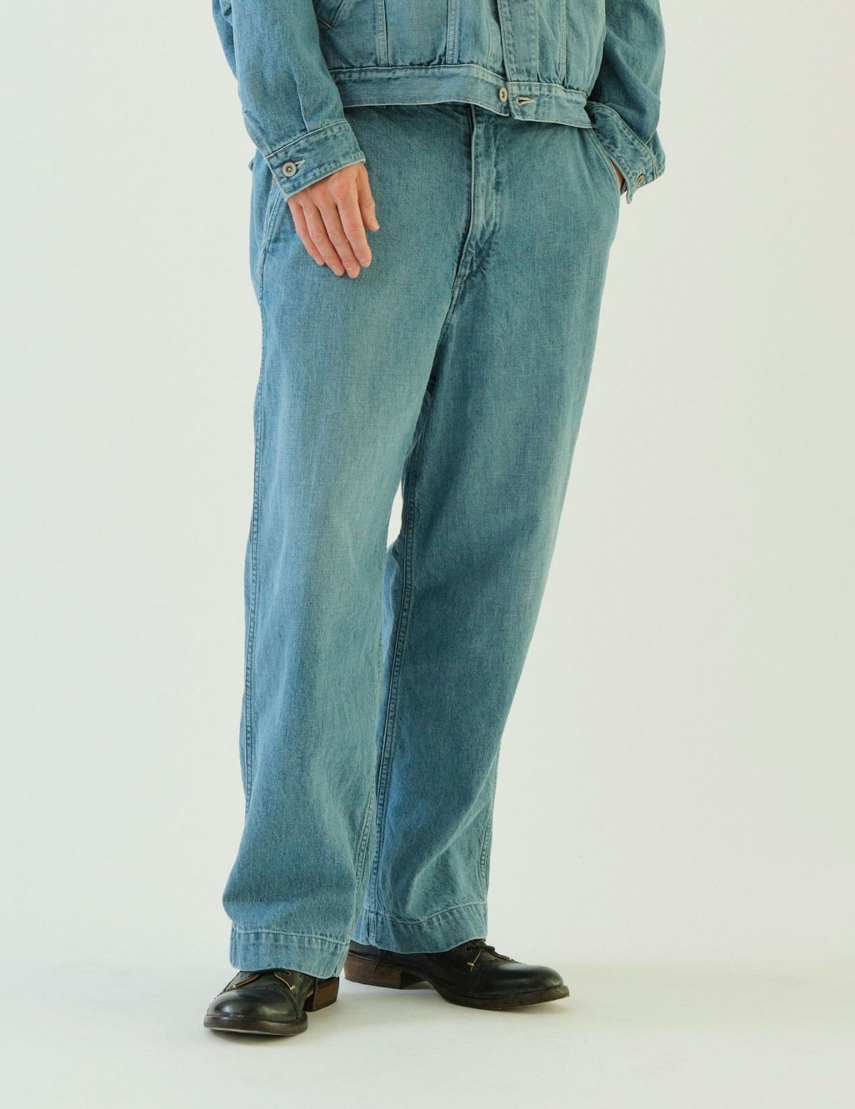 35 ブルー　Msize：モデル185㎝