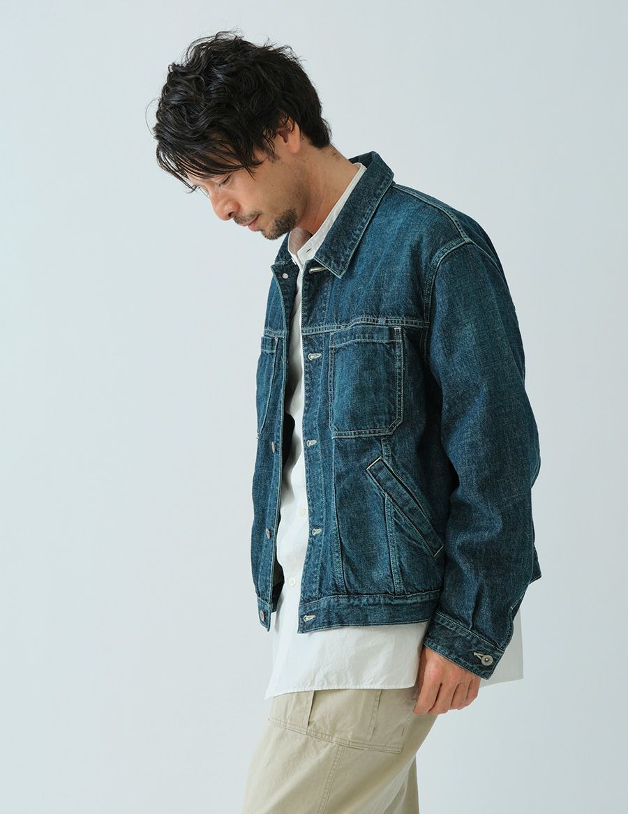 02 オフホワイト