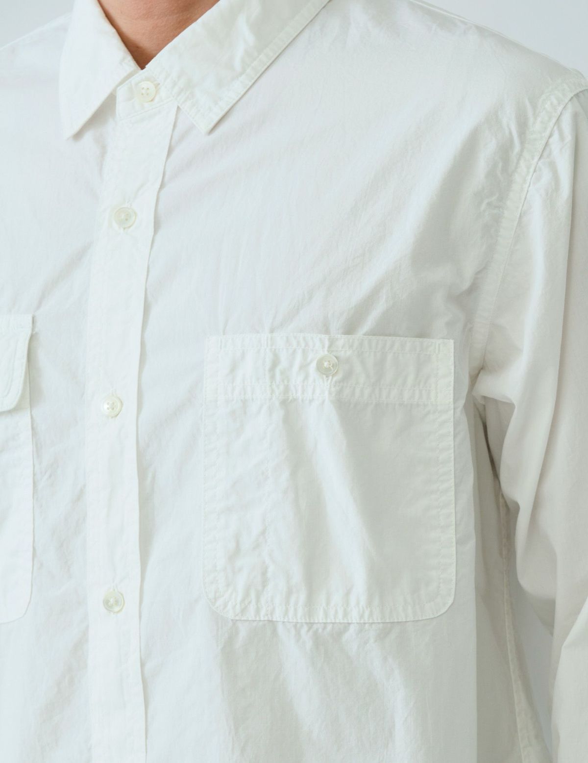 02 オフホワイト