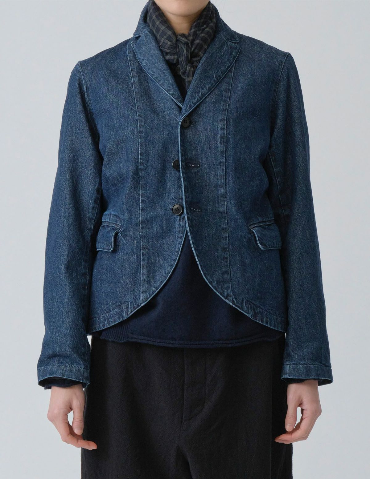 24 インディゴ/36size：モデル 169cm