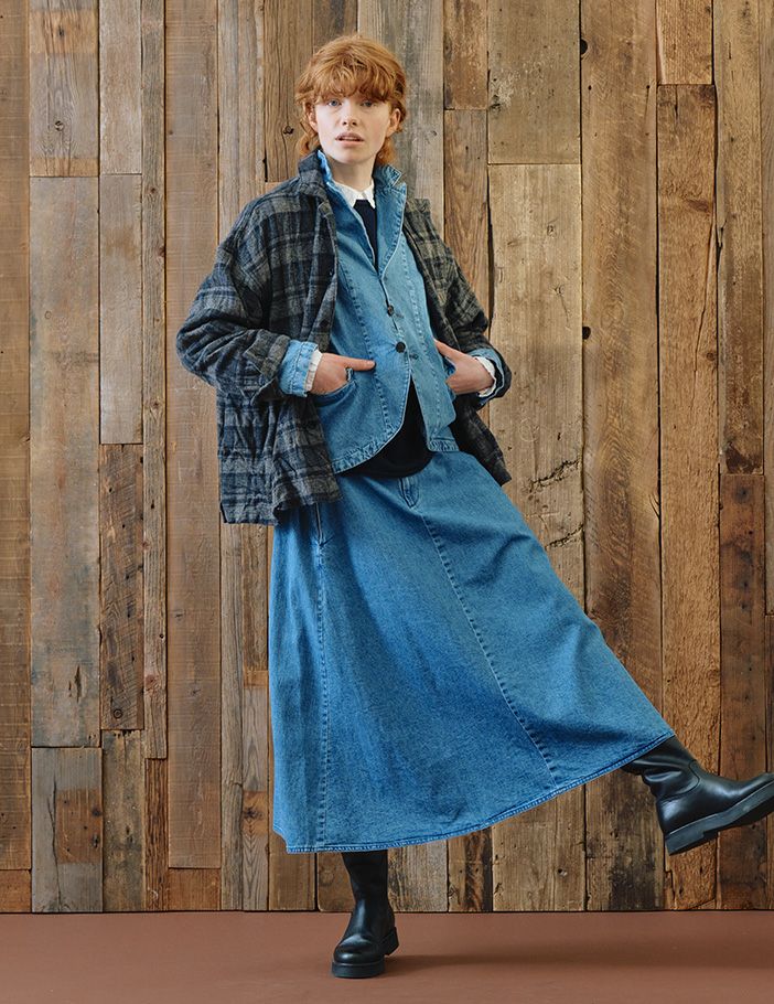 35 フェードブルー/36size：モデル 170cm