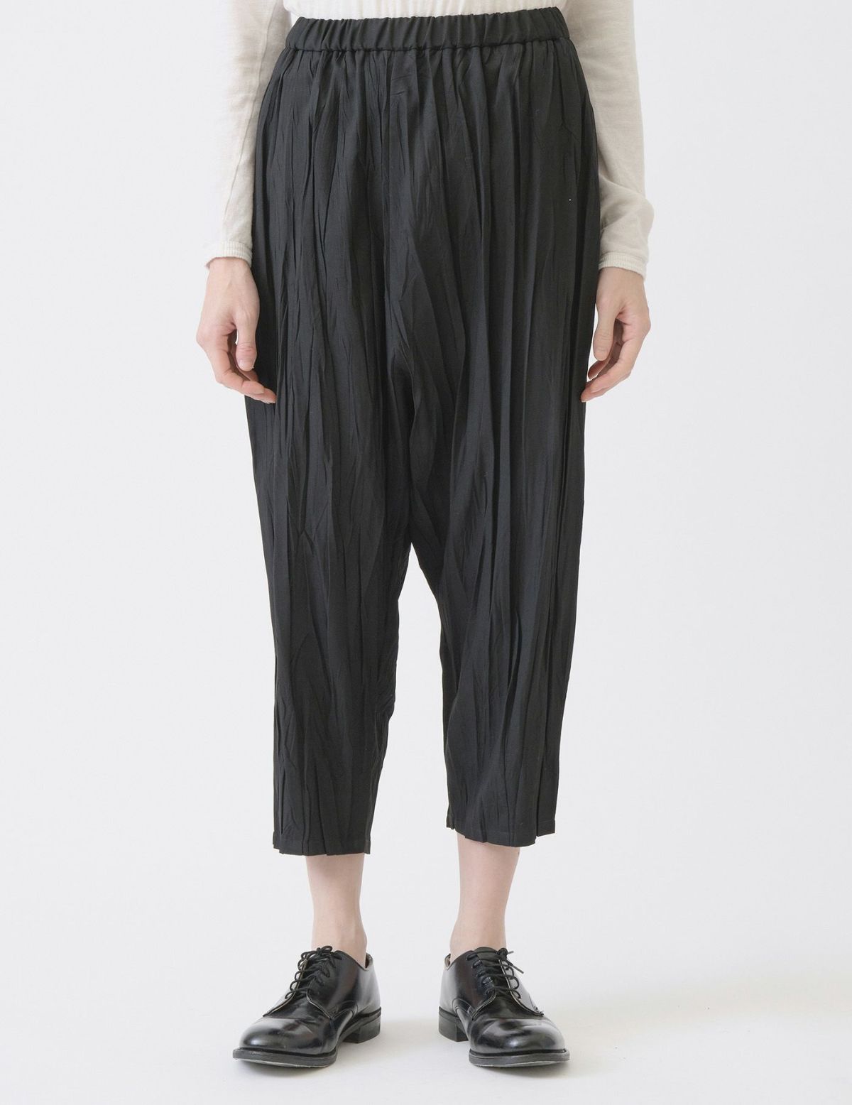 90 ブラック：モデル 169cm