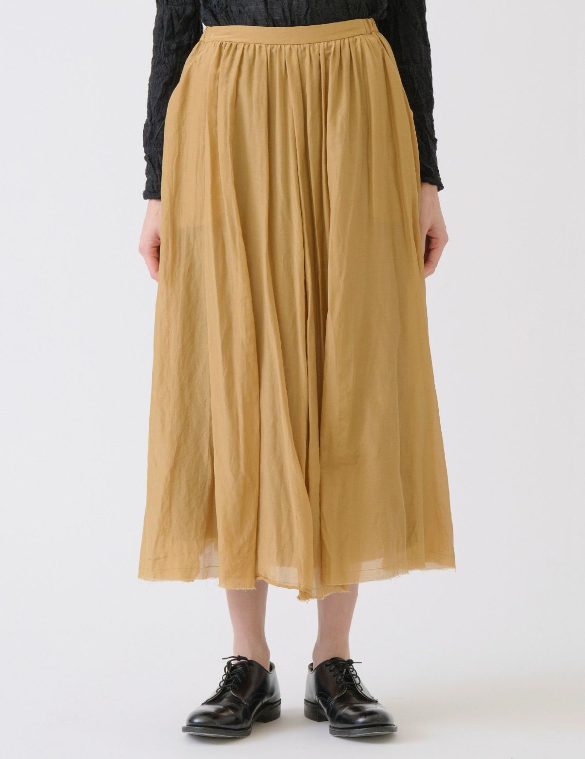 86 ゴールド/36size：モデル169㎝