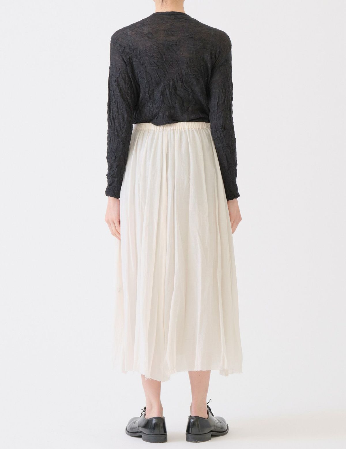 02 オフホワイト