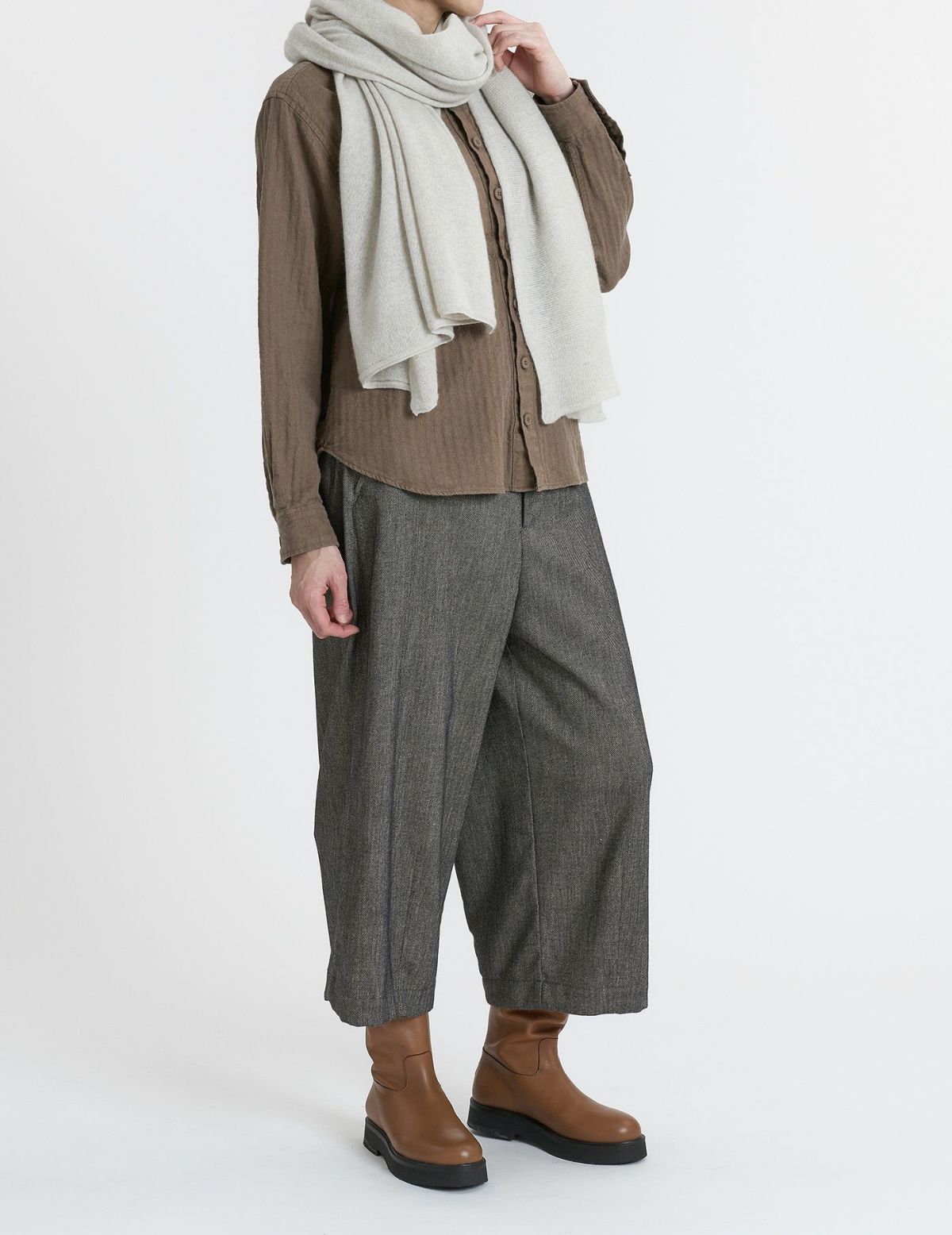 51 ライトグレー