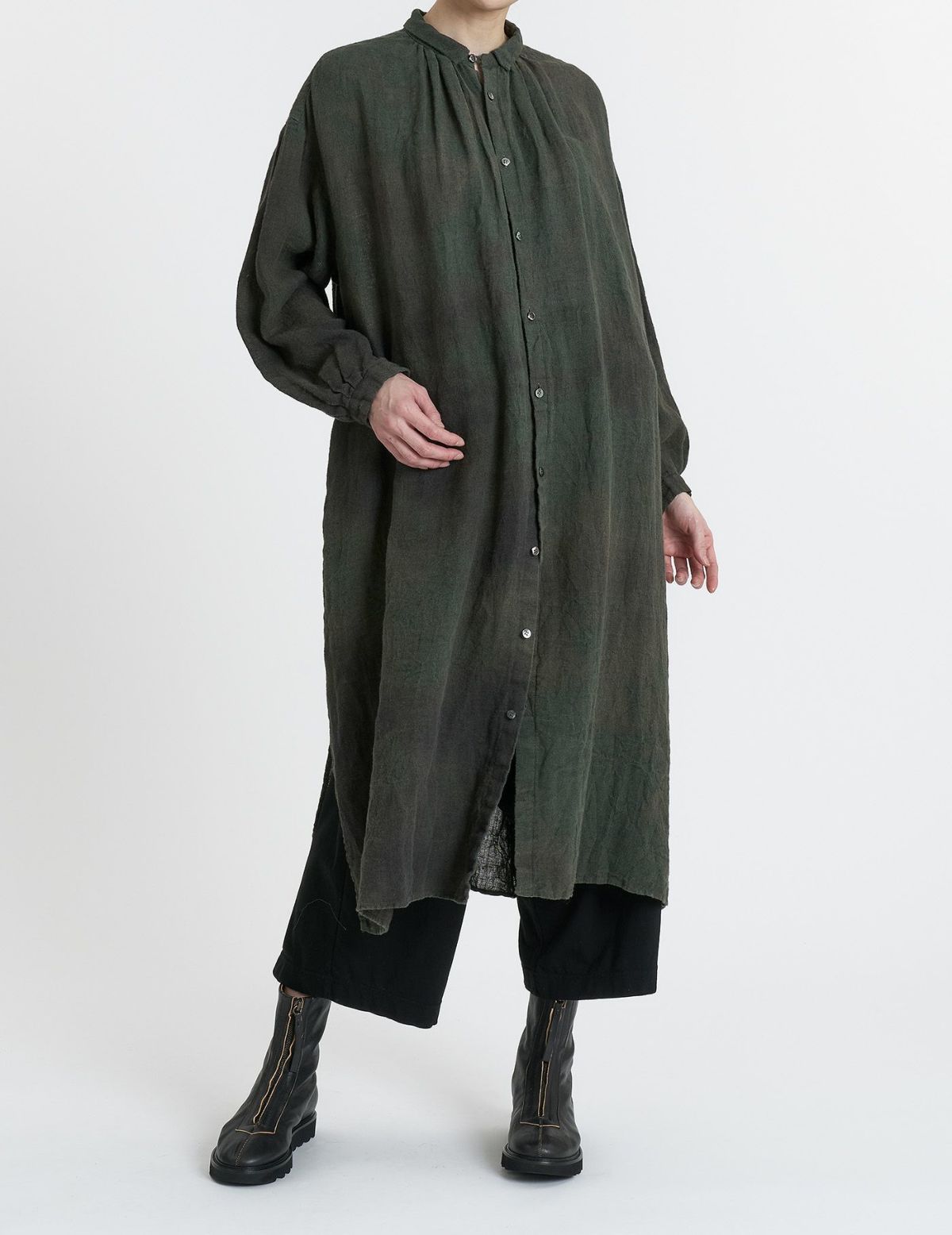 53 チャコール×カーキ