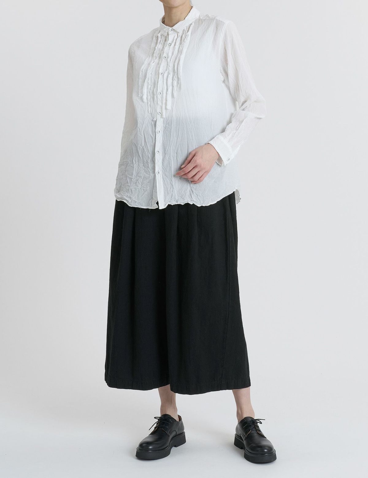 90 ブラック/36(M)：モデル 169cm