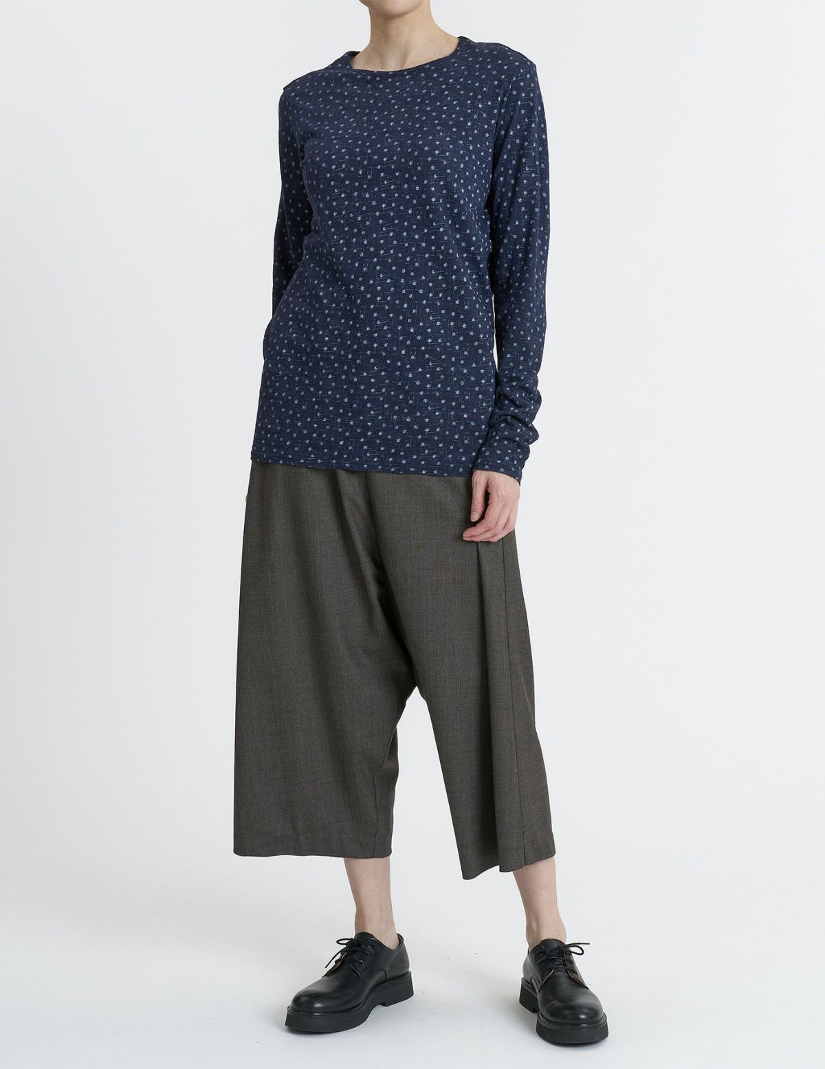 60 ブラウン/36(M)：モデル 169cm