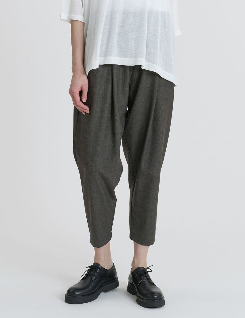 60 ブラウン/36size：モデル 169cm