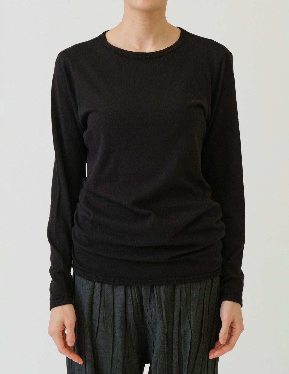 90 ブラック/36(M)：モデル 169cm