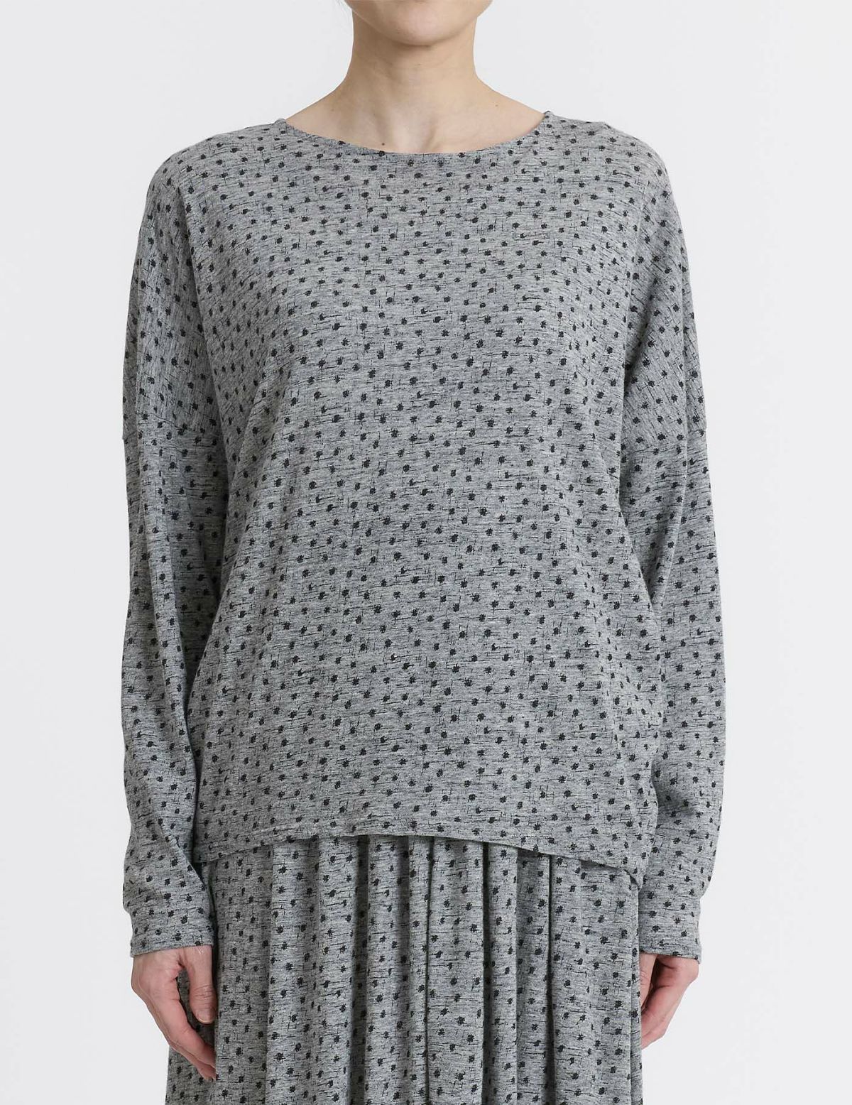 52 トップグレー×チャコールpt