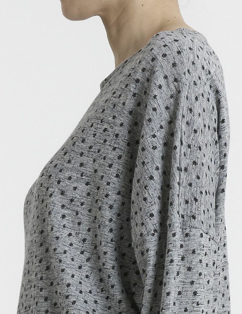 52 トップグレー×チャコールpt