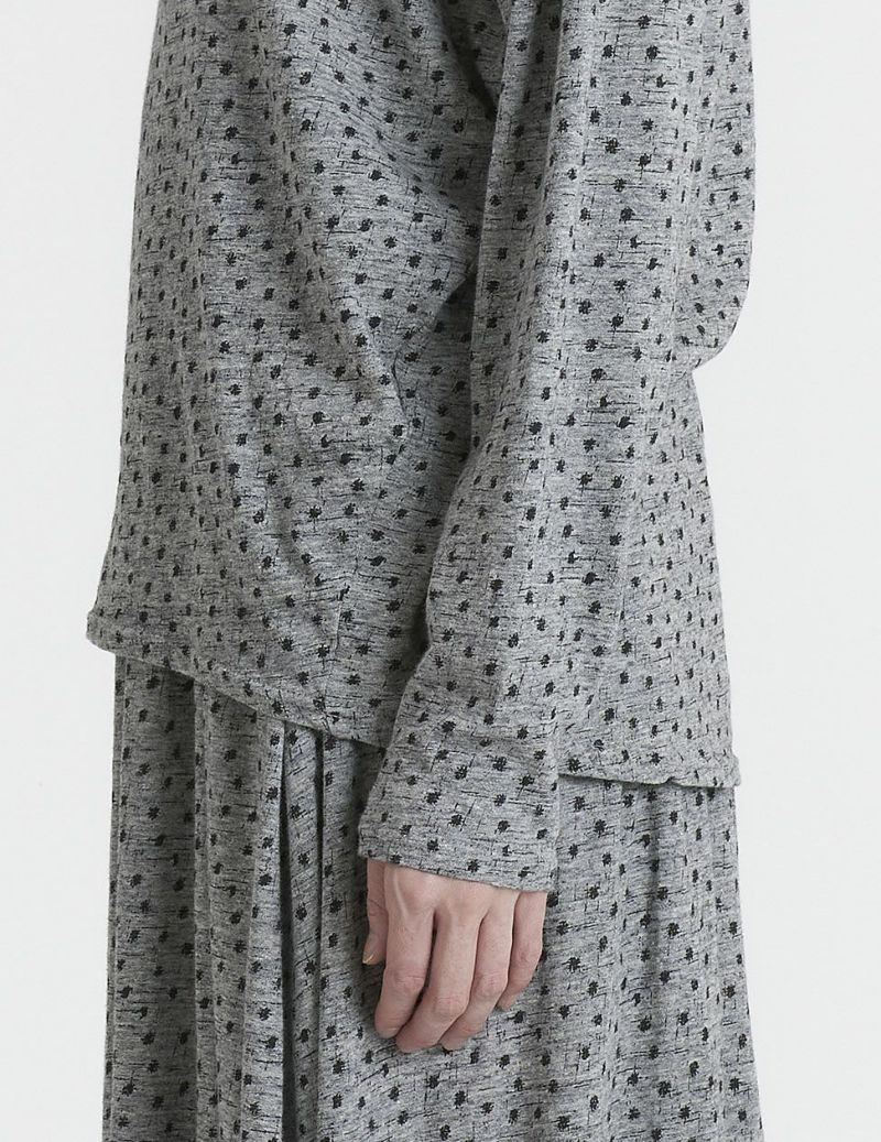 52 トップグレー×チャコールpt