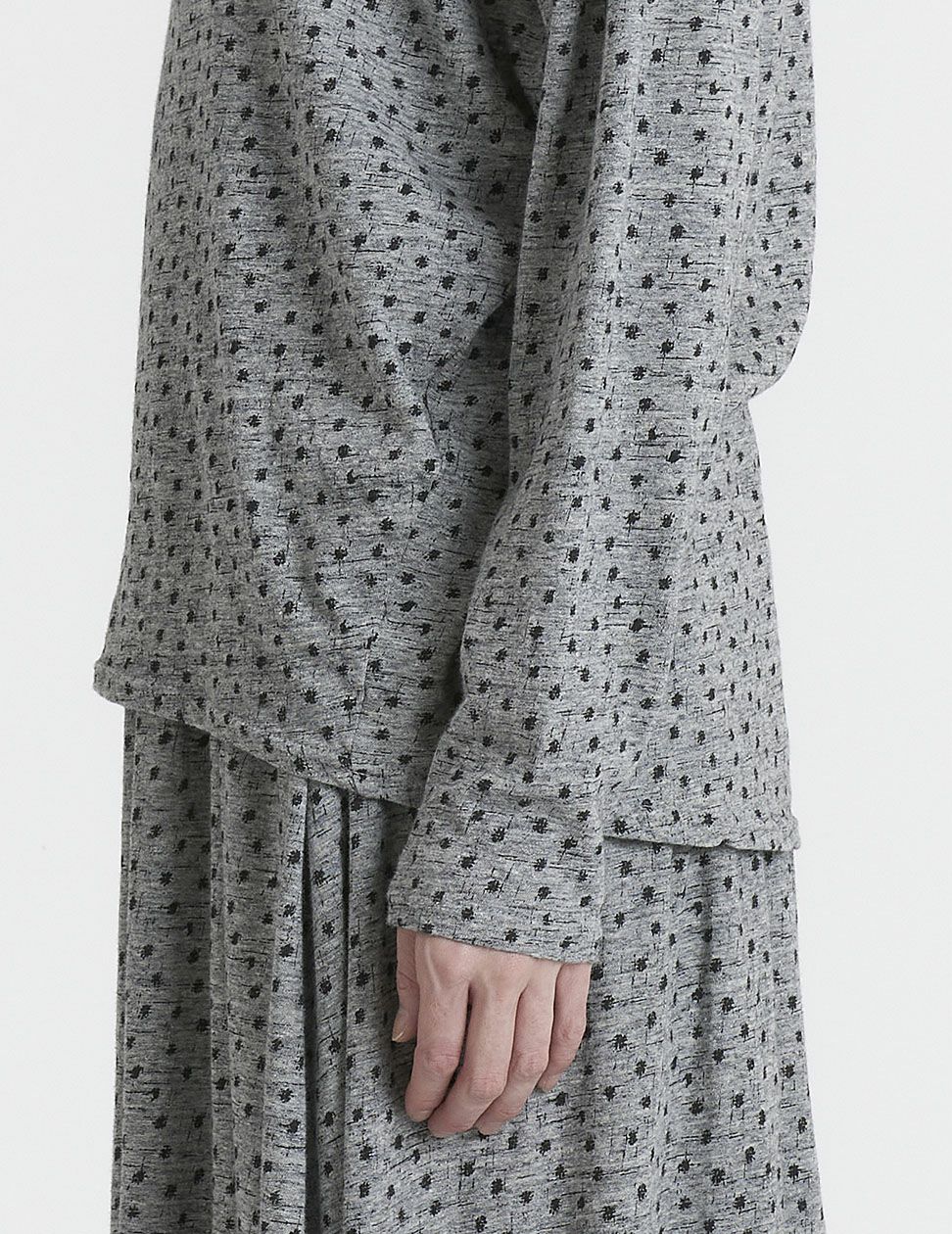 52 トップグレー×チャコールpt