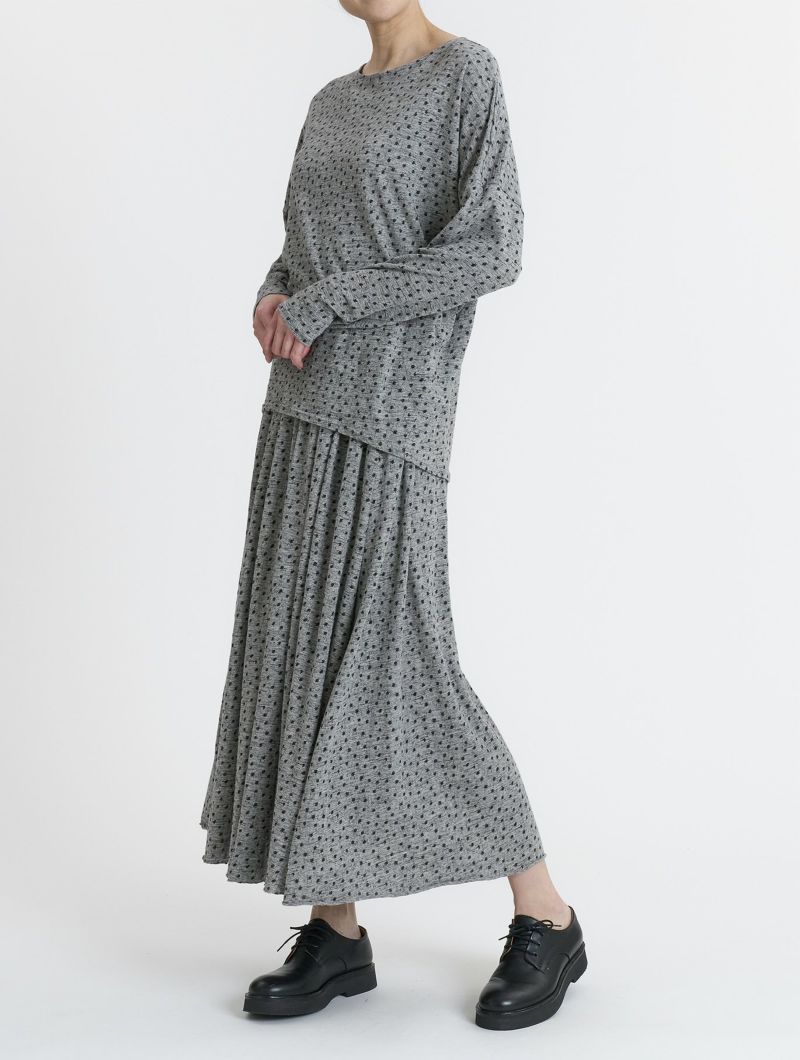 52 トップグレー×チャコールpt