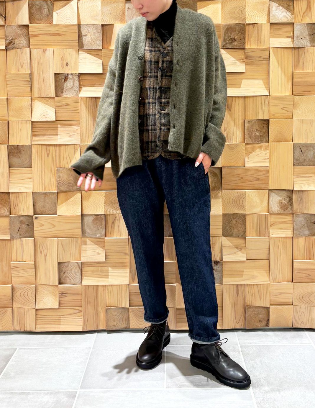 64 ベージュ/36size：スタッフ159㎝