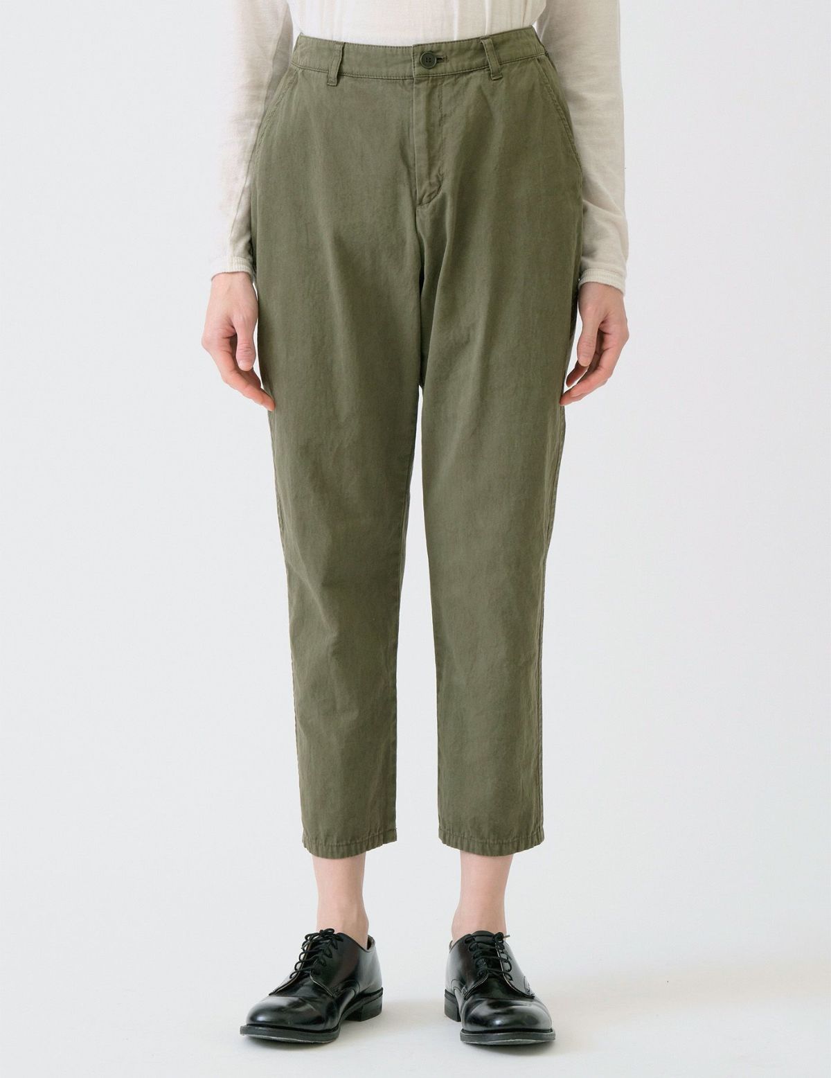 44 カーキ/36size(M)：モデル 169cm