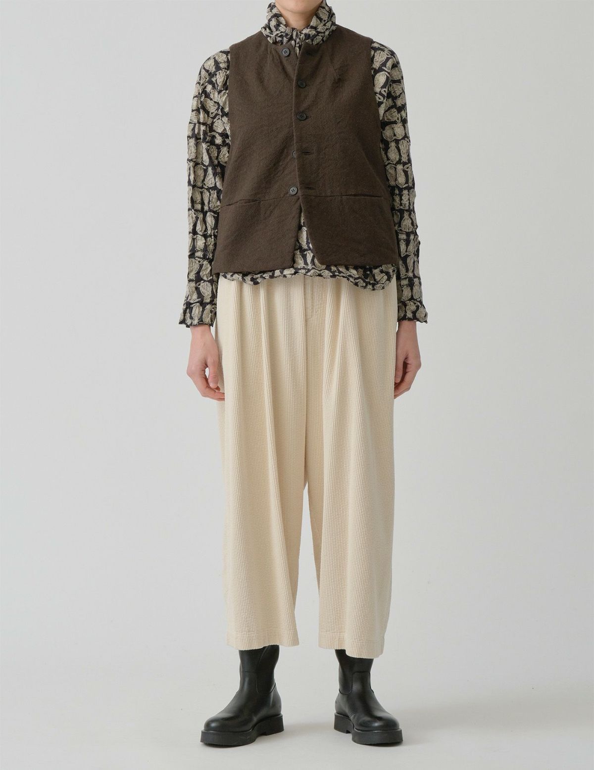 90 ブラック/36size：モデル169㎝