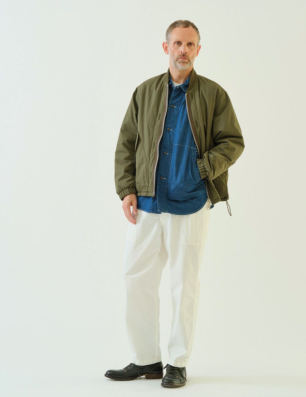 42 オリーブ　Msize：モデル185㎝