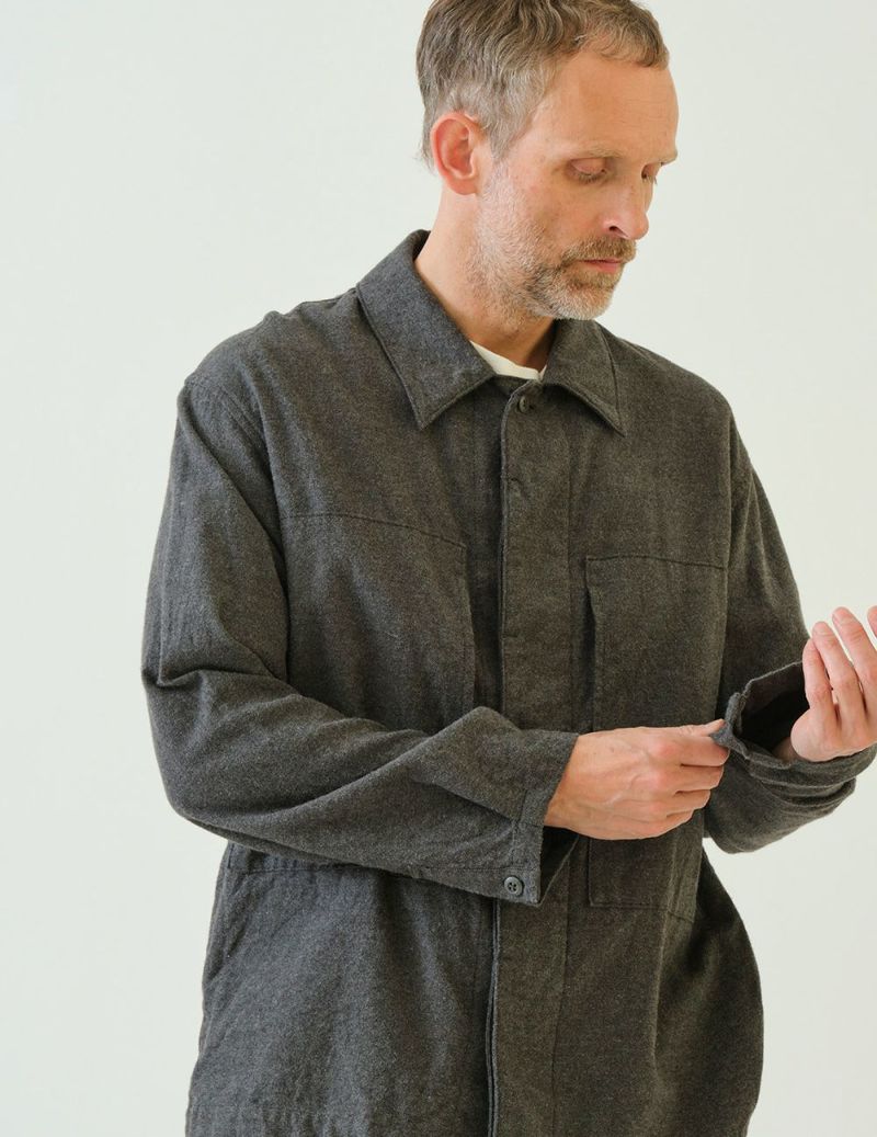 53 チャコール　Msize：モデル185㎝