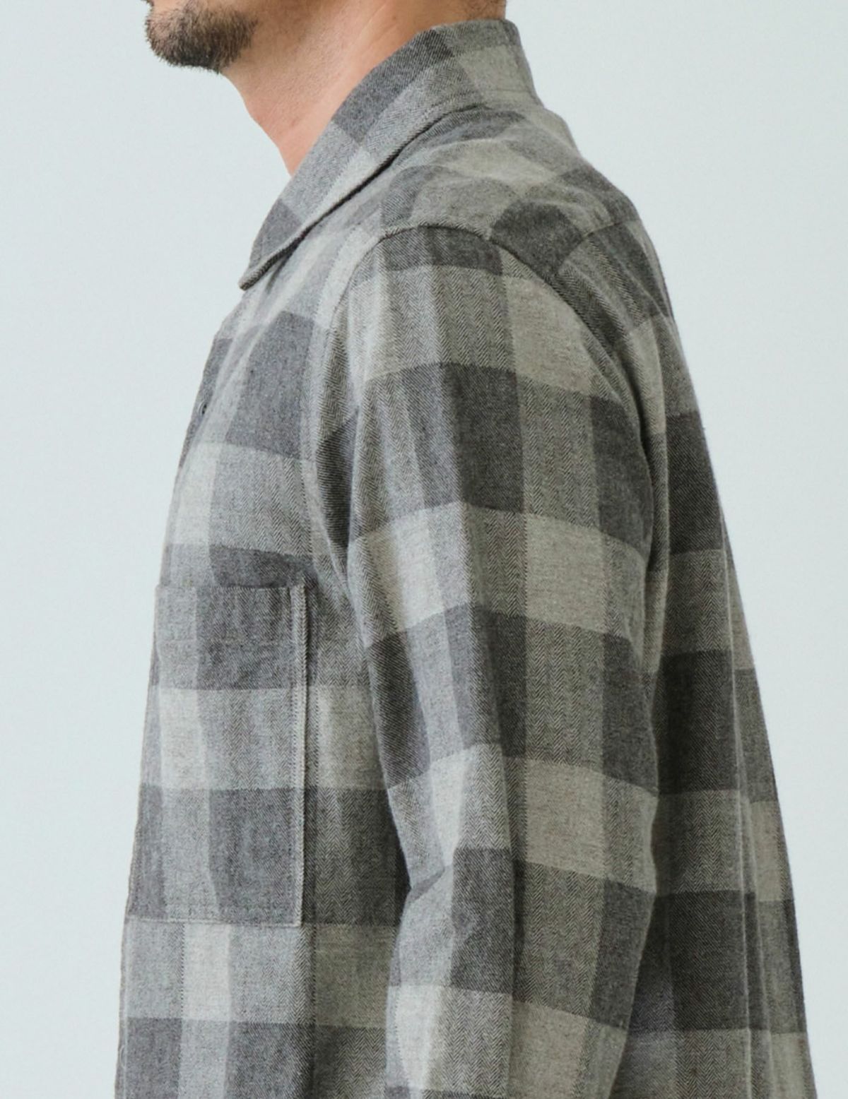 51 ライトグレー