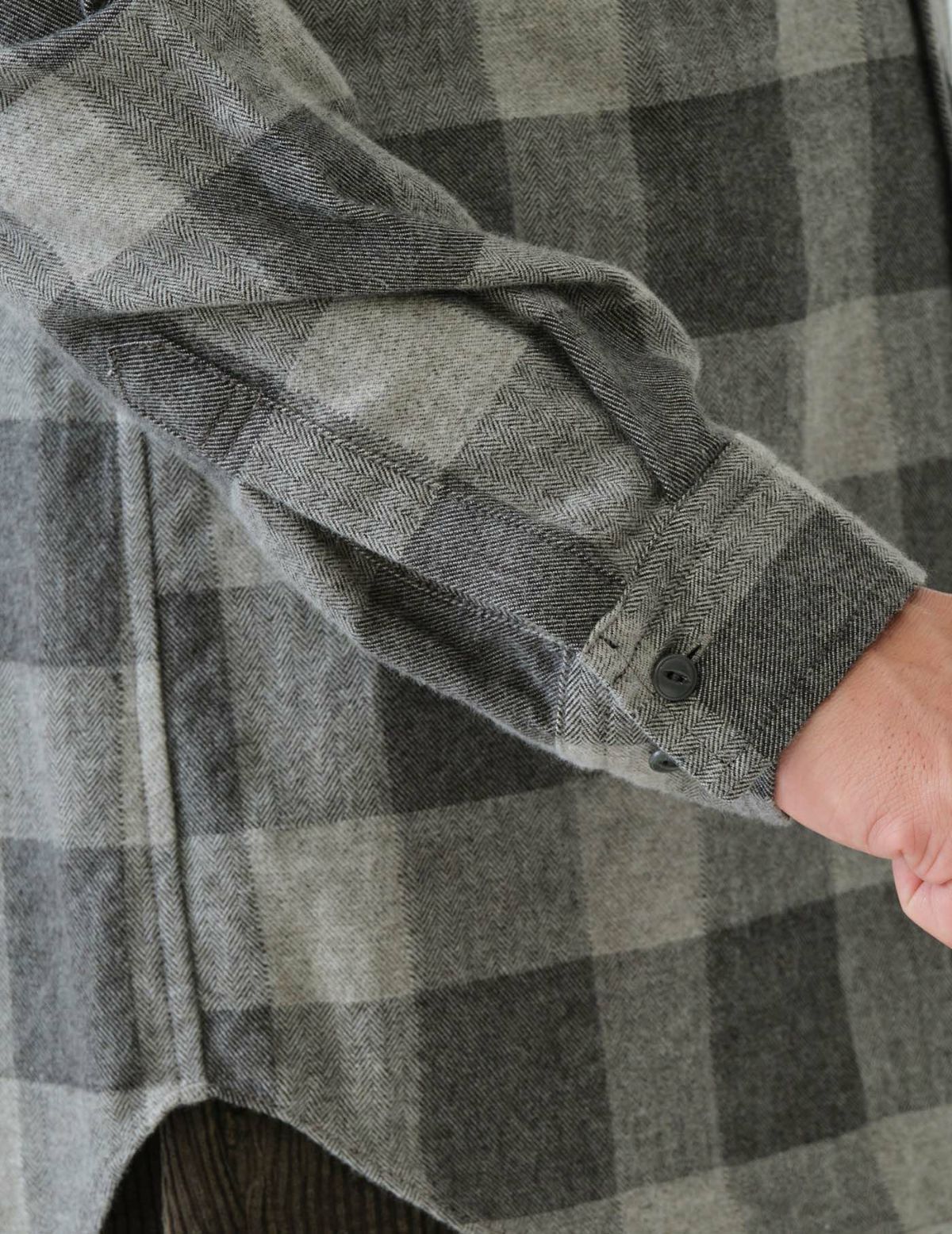 51 ライトグレー