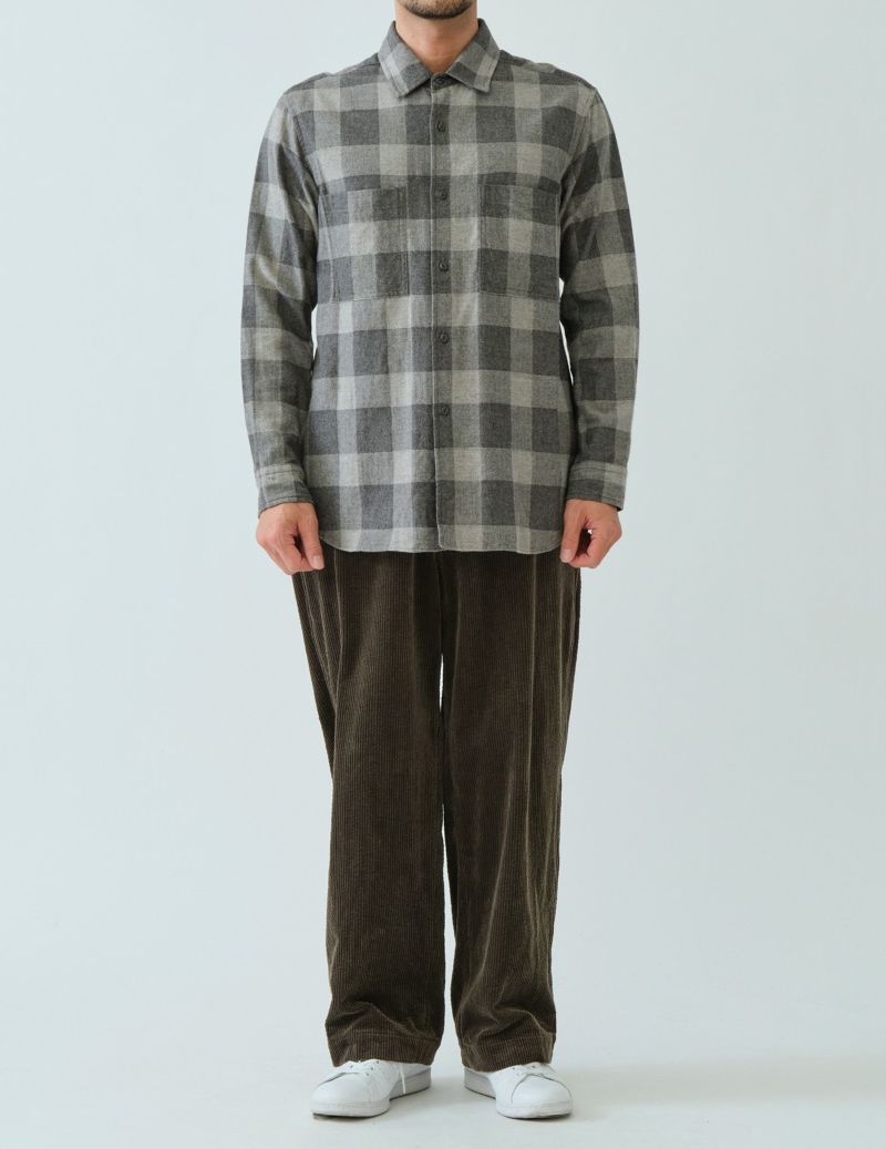 51 ライトグレー