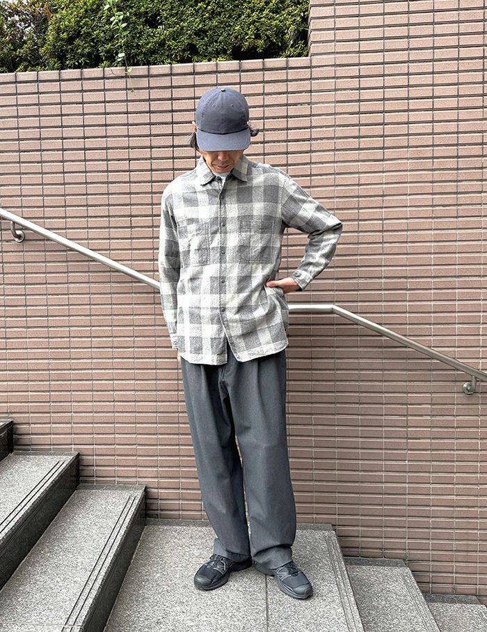 51 ライトグレー　Msize：スタッフ178㎝