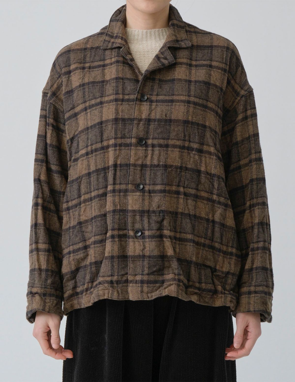 60 ブラウン/36(M)size：モデル 169cm