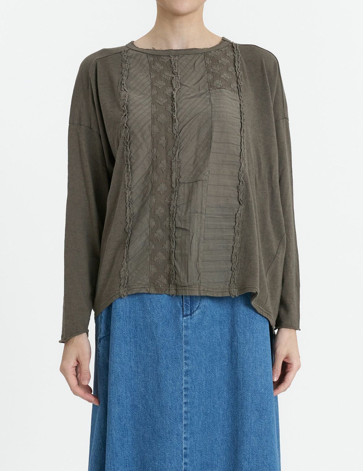 64 カーキベージュ