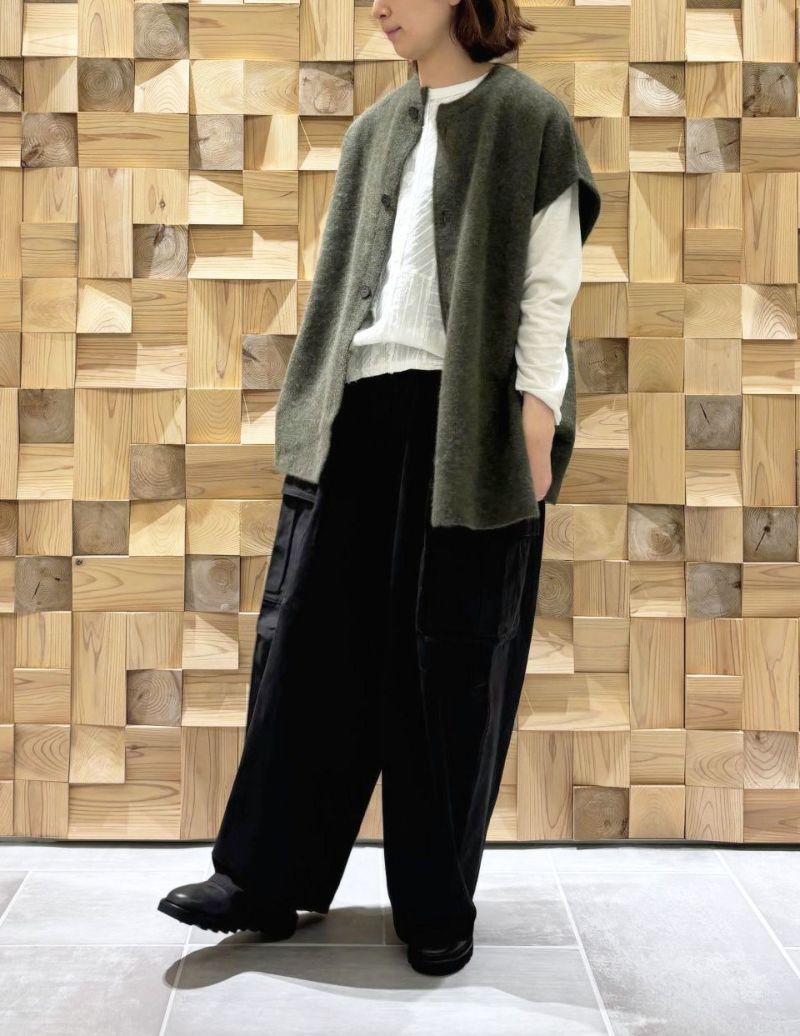 04 アイボリー/36size：スタッフ161㎝