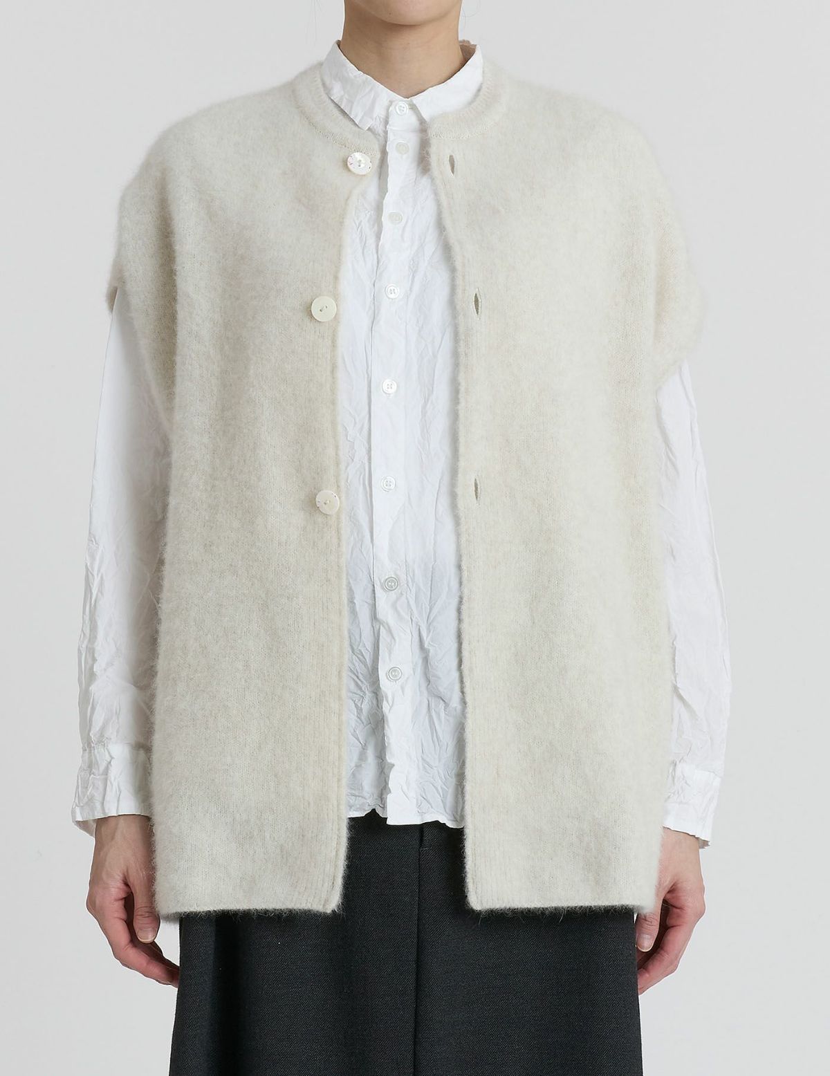 04 アイボリー/36size：モデル169㎝