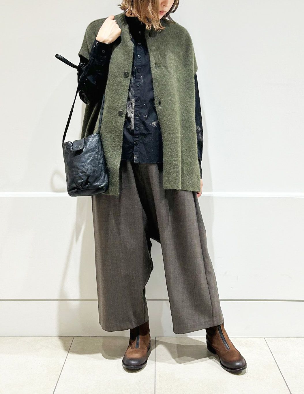 44 カーキ/36size：スタッフ160㎝