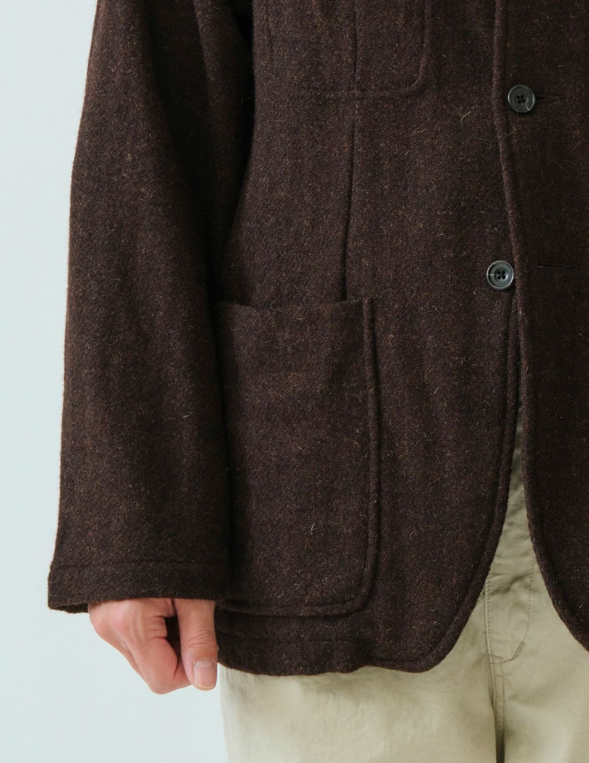 63 ダークブラウン