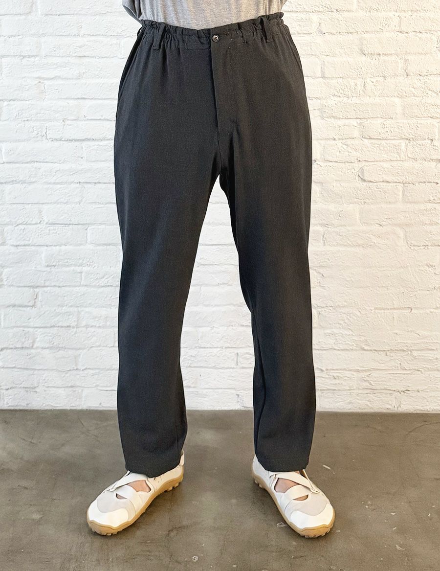 53 チャコール　Msize：スタッフ173㎝