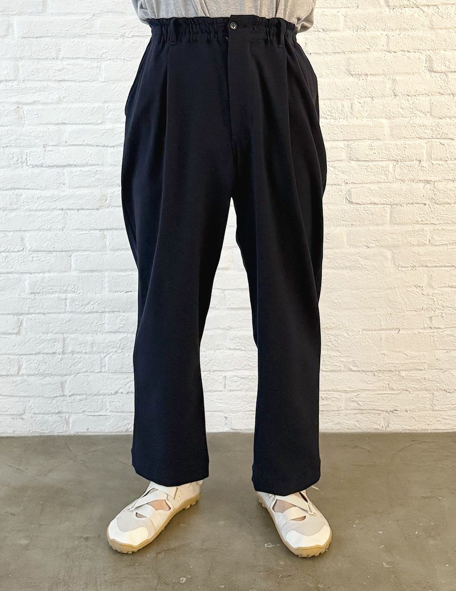 20 ネイビー　Msize：スタッフ173㎝