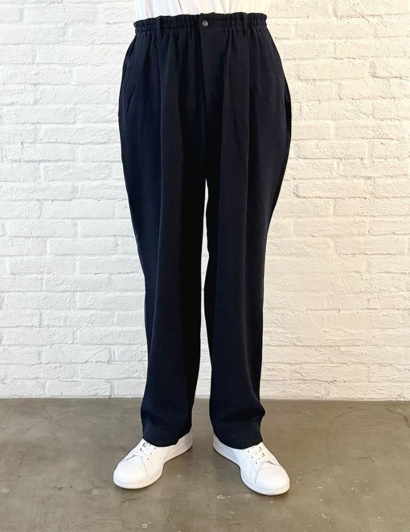 20 ネイビー　Lsize：スタッフ178㎝