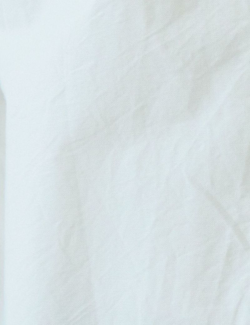 02 オフホワイト