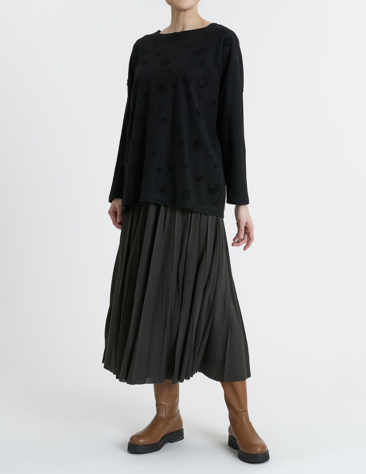 60 ブラウン/36size：モデル169㎝