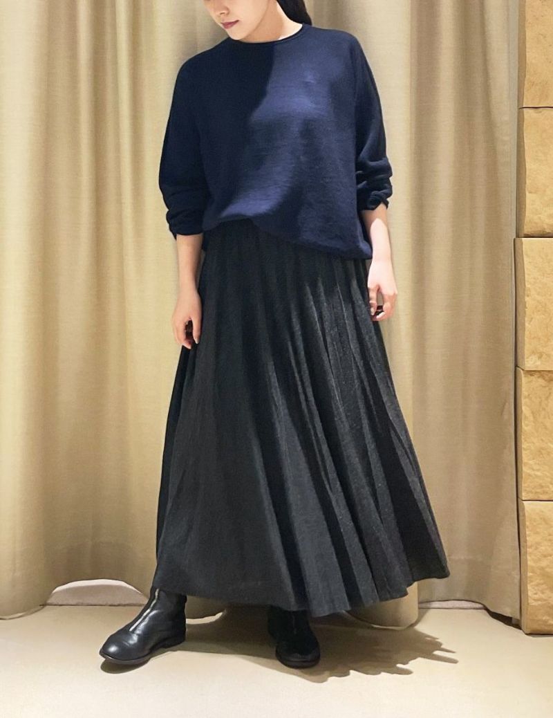 53 チャコール/36size：スタッフ162㎝