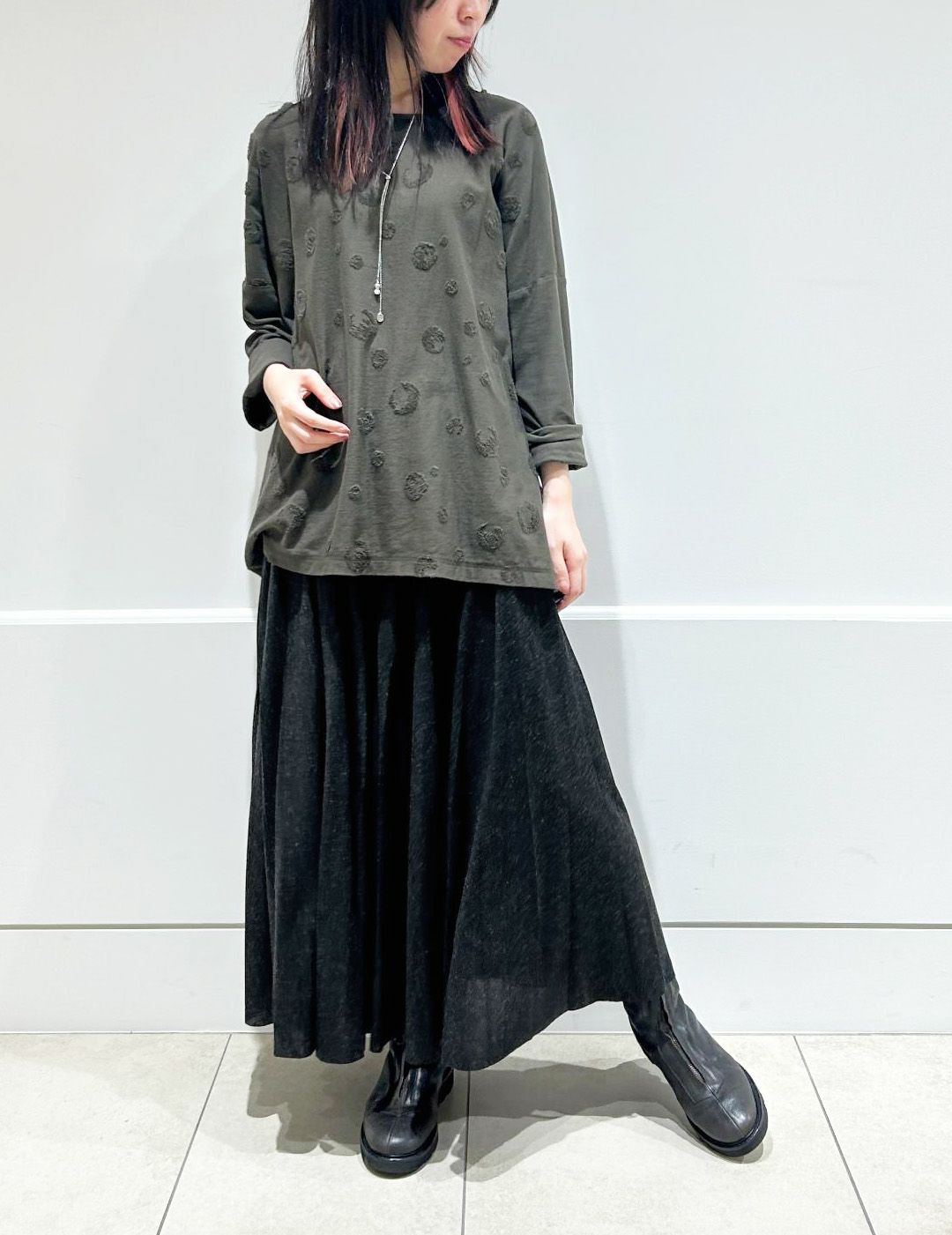 53 チャコール/36size：スタッフ158㎝