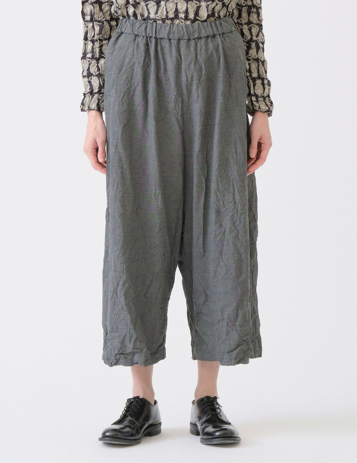 50 グレー/36(M)：モデル 169cm