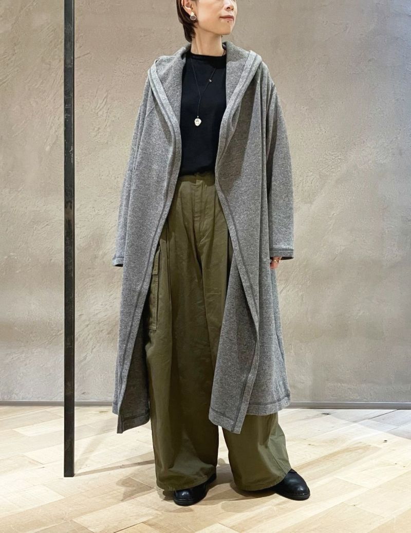 50 グレー/36size：スタッフ161㎝